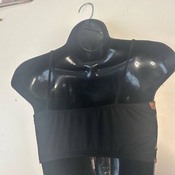 Fashion Nova Leopard Print twist front crop top and  Leggings set - Picture 4 of 5